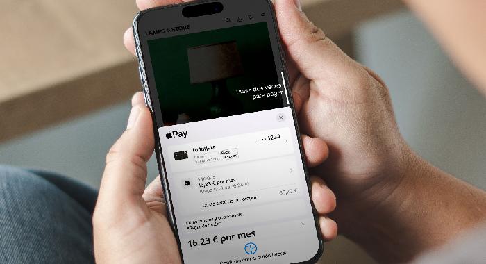 CaixaBank facilita a sus clientes el pago fraccionado de compras online con Apple Pay