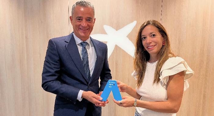 Cristina Izarra gana el ‘Premio A Profesional Autónoma’ de CaixaBank en Castilla-La Mancha y Extremadura