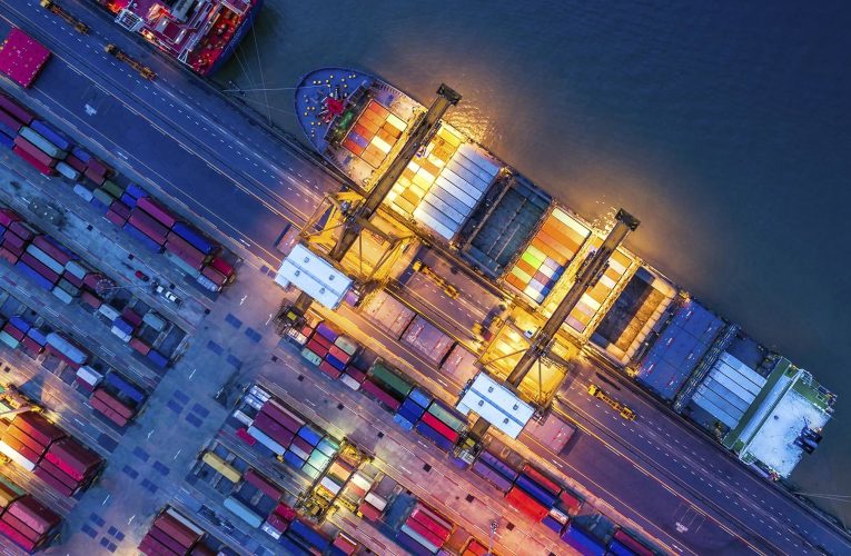 BBVA y DP World implementan una línea de ‘factoring’ vinculada a la sostenibilidad