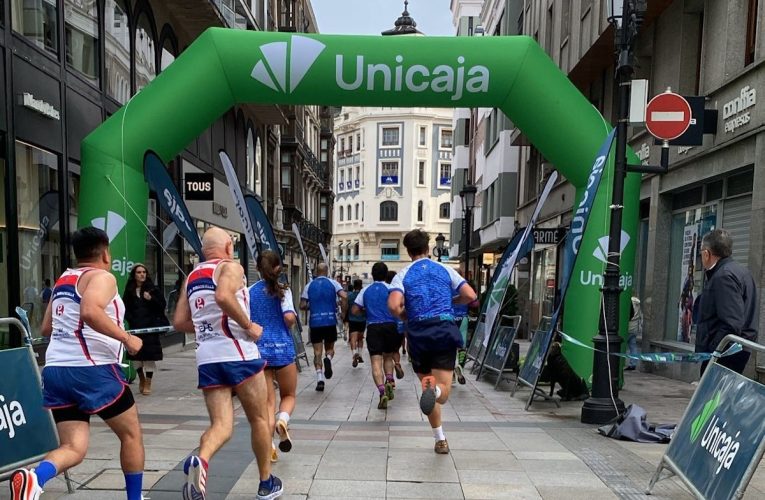Presentes en la Marcha del Centenario del Real Oviedo