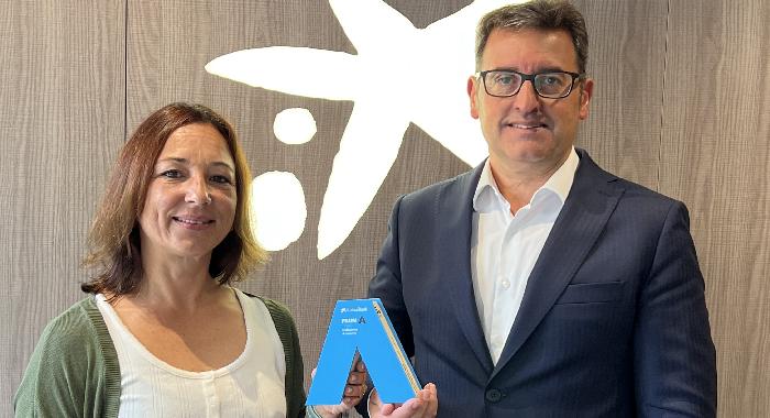 Alba Juanpere gana el Premio A Profesional Autónoma de CaixaBank a la dirección territorial Cataluña