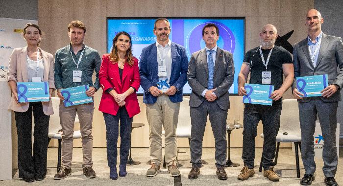 CaixaBank y Enisa lanzan la 19 edición de los Premios EmprendeXXI con nuevas categorías y reconocimientos en Navarra