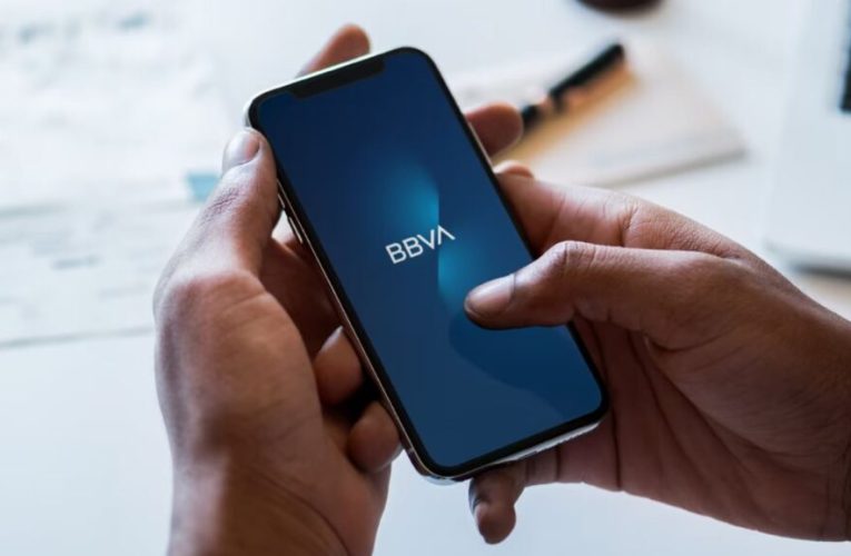 La aseguradora de BBVA en Turquía recibe el premio a la transformación digital de los Smart-i Awards