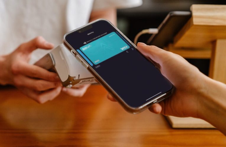 BBVA lanza con Visa BBVA Pay en España, el primer ‘wallet’ bancario compatible con iPhone