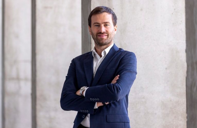 “Nuestra salsa secreta combina la confianza y productos de un banco tradicional con la experiencia digital y precio de un neobanco”