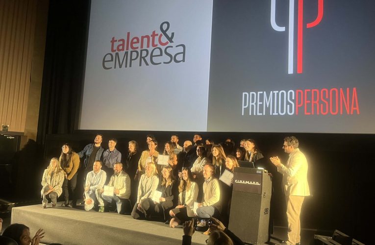 El programa SerBBVA es distinguido en los Premios Persona 2025