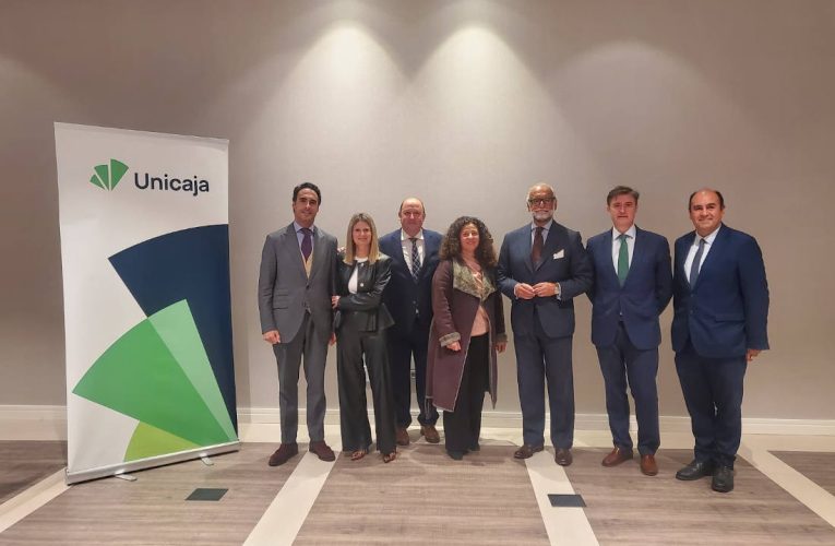 Apymer analiza el actual escenario económico y su impacto en el pequeño comercio en un desayuno informativo