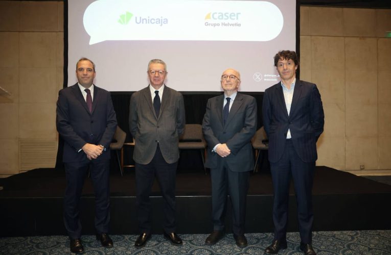 Celebrado un nuevo encuentro de Diálogos para el Desarrollo en Oviedo, con la colaboración de Unicaja