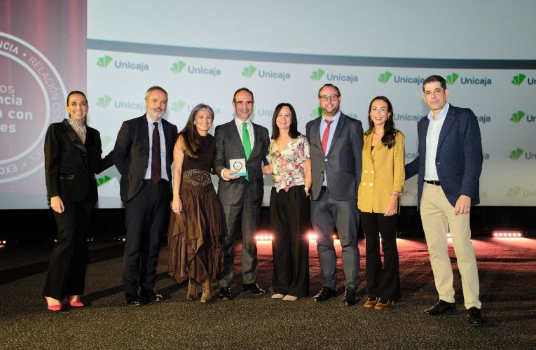 Unicaja, reconocida en los Premios Excelencia Relación con Clientes por su servicio y soluciones tecnológicas en atención al usuario