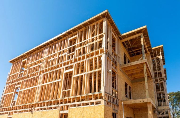 Edificios como kits de Ikea: la revolución de la construcción en madera en España