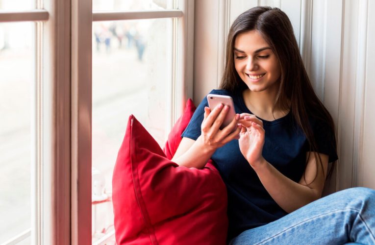 4 formas de aprovechar la paga extra para mejorar tus finanzas personales