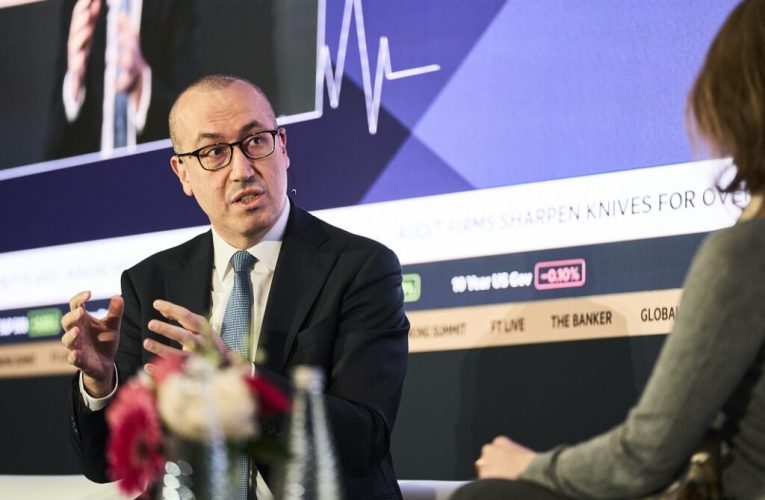El consejero delegado de BBVA destaca la apuesta del banco por crecer en Europa con su modelo de bancos digitales en Italia y Alemania