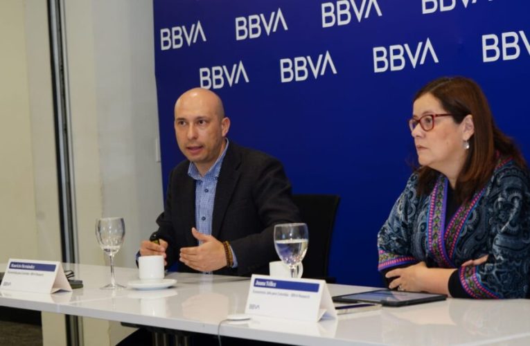 El consumo y la inversión impulsarán el PIB de Colombia en 2026 y 2027