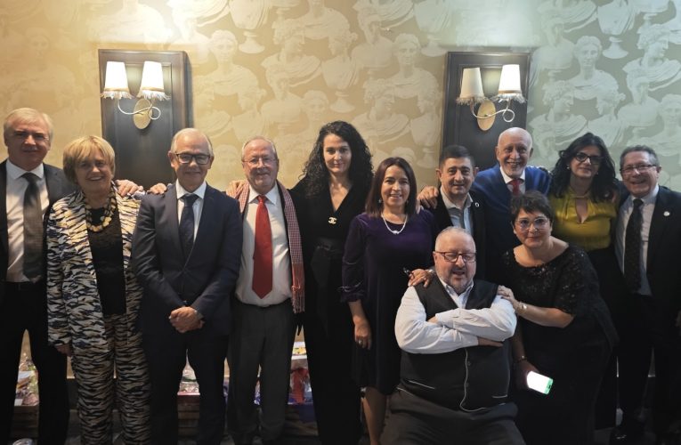 Reafirmación de nuestro compromiso social en el encuentro de la junta directiva de la asociación Edad Dorada – Mensajeros de la Paz