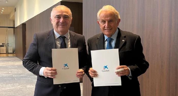 CaixaBank y la Academia de Ciencias Sociales y Medio Ambiente renuevan su compromiso con la sostenibilidad