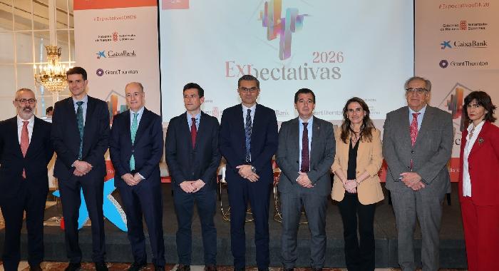 CaixaBank analiza las tendencias económicas en Navarra en el evento “Expectativas 2026” junto a más de 200 líderes empresariales