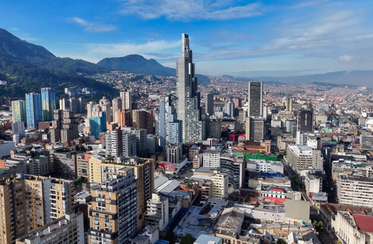 fechas y obligaciones para empresas en Colombia