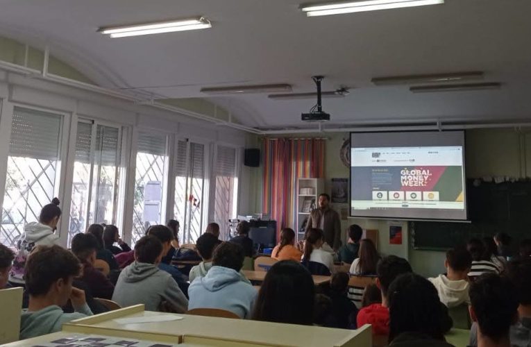 Edufinet promueve el diálogo abierto sobre finanzas personales entre los jóvenes en el marco de la Global Money Week