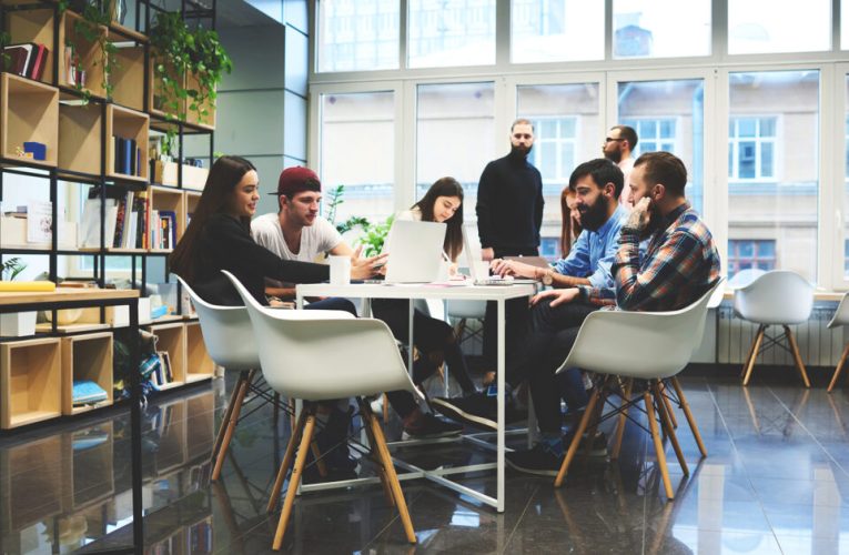 ¿Cómo la innovación sostenible impulsa el emprendimiento?
