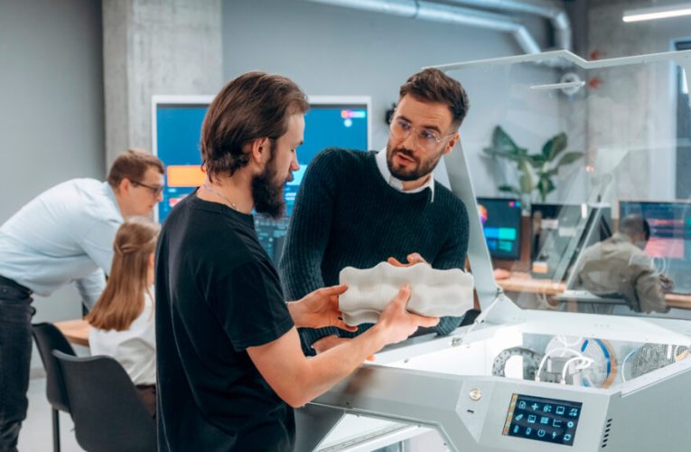 Innovar o desaparecer: de la televisión digital… a imprimir tejido vivo.