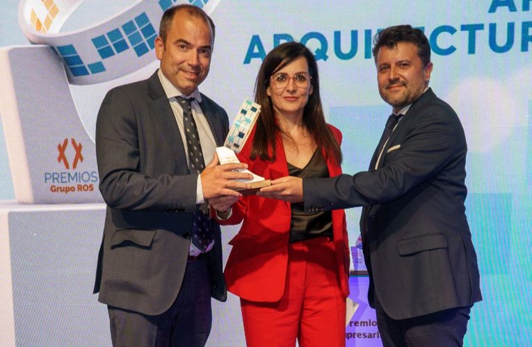 Patrocinamos los XX Premios Grupo ROS, que reconocen el talento empresarial de Extremadura