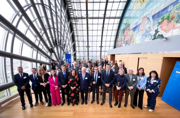 Participación en el V Centenario de la Escuela de Salamanca, celebrado en el Parlamento Europeo