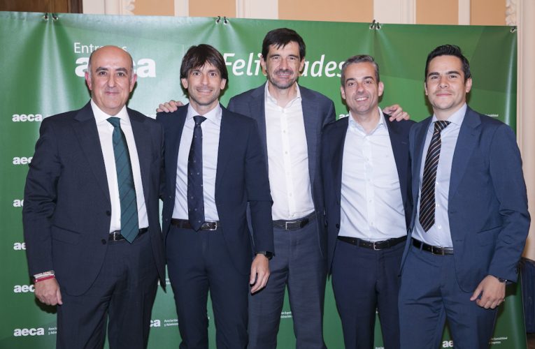 Unicaja recibe una mención de laAsociación Española de Contabilidad y Administración de Empresas