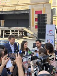 IBERCAJA ACERCA LA CULTURA A BADAJOZ CON LA CARROZA DEL TEATRO REAL EN – Web Corporativa